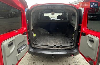 Седан Dacia Logan 2008 в Львове