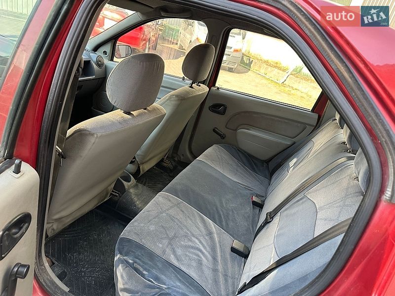 Седан Dacia Logan 2008 в Ивано-Франковске