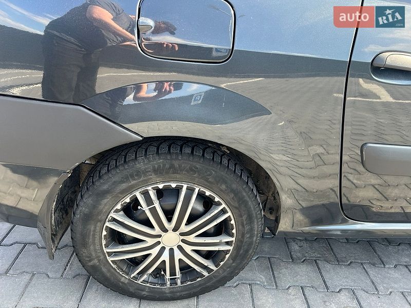Седан Dacia Logan 2008 в Каменец-Подольском