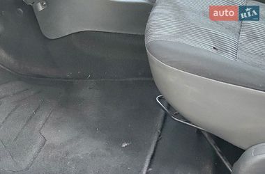 Седан Dacia Logan 2009 в Збараже
