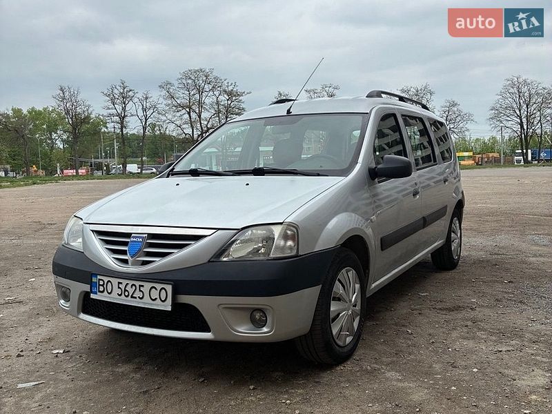 Седан Dacia Logan 2007 в Тернополе