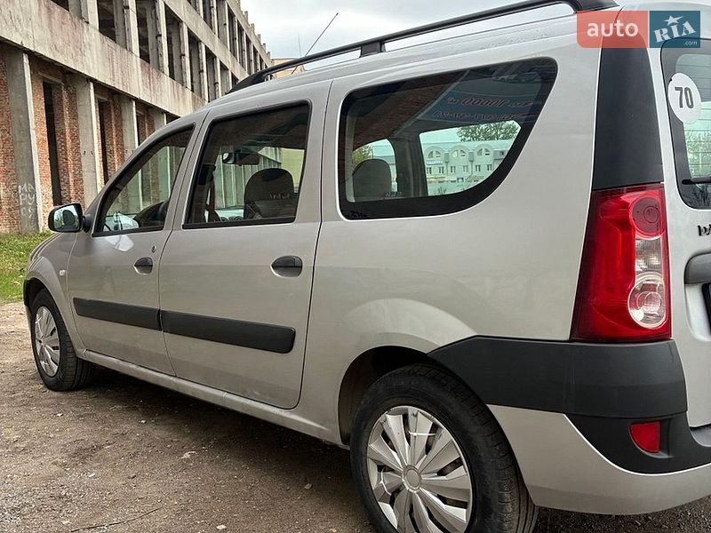Седан Dacia Logan 2007 в Тернополе