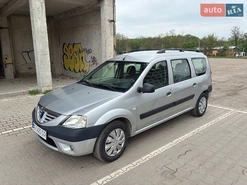 Седан Dacia Logan 2007 в Тернополе