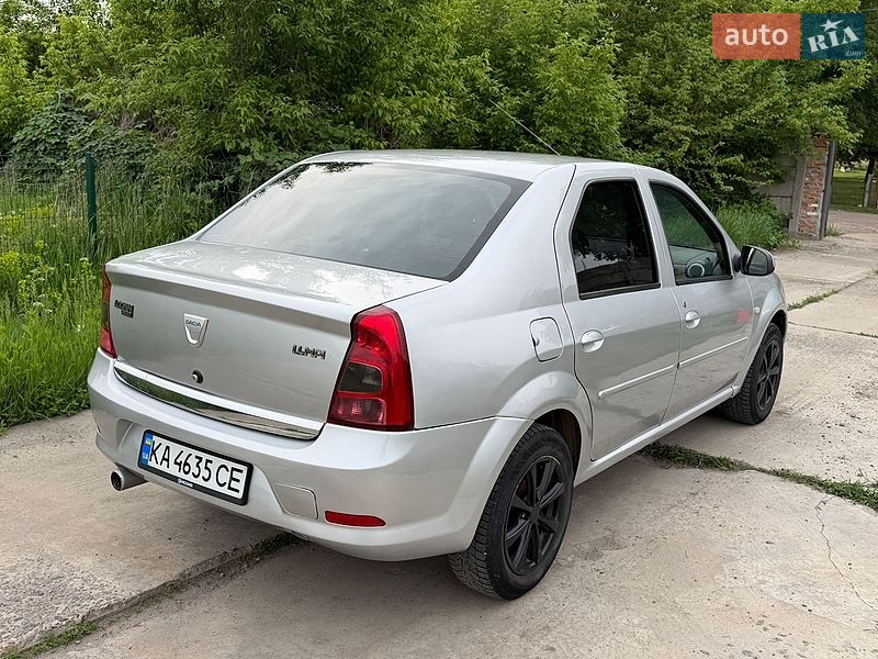 Седан Dacia Logan 2008 в Золотоноші