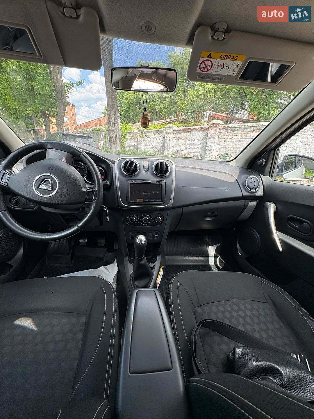 2013 Dacia Logan - мініатюра 15