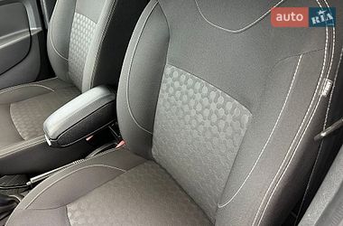 Седан Dacia Logan 2015 в Белой Церкви