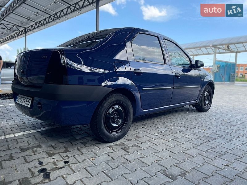 Седан Dacia Logan 2008 в Николаеве