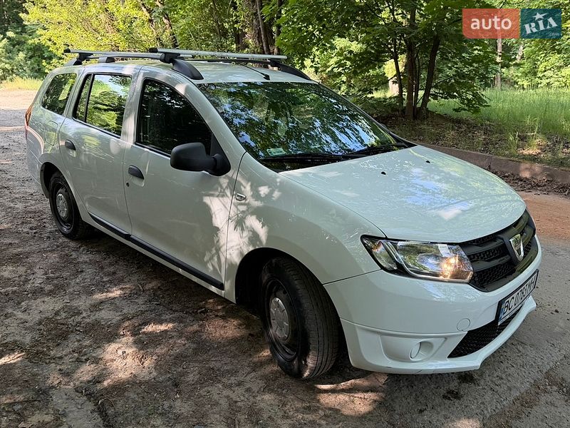 Седан Dacia Logan 2014 в Львове