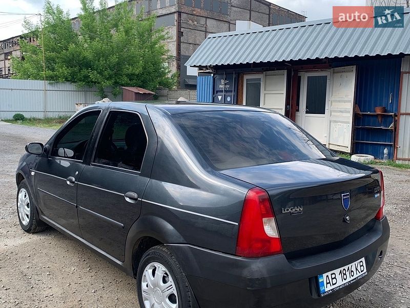 Седан Dacia Logan 2008 в Виннице