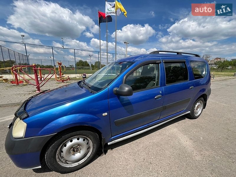 Седан Dacia Logan 2007 в Львове