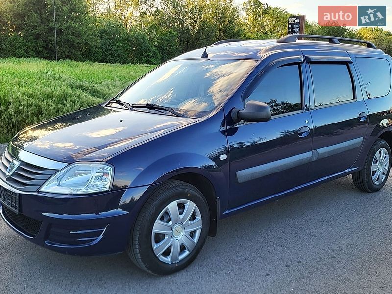 Седан Dacia Logan 2012 в Жовтих Водах
