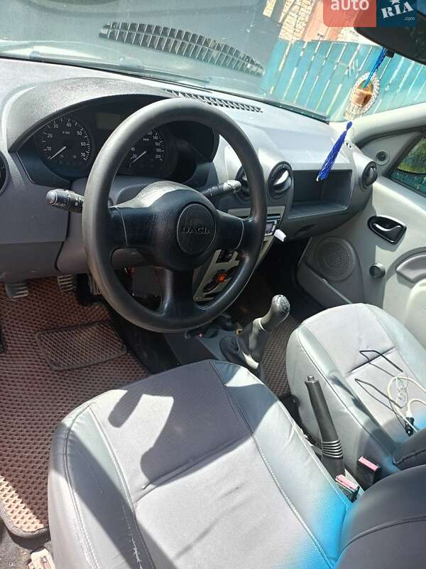 Седан Dacia Logan 2008 в Костополе