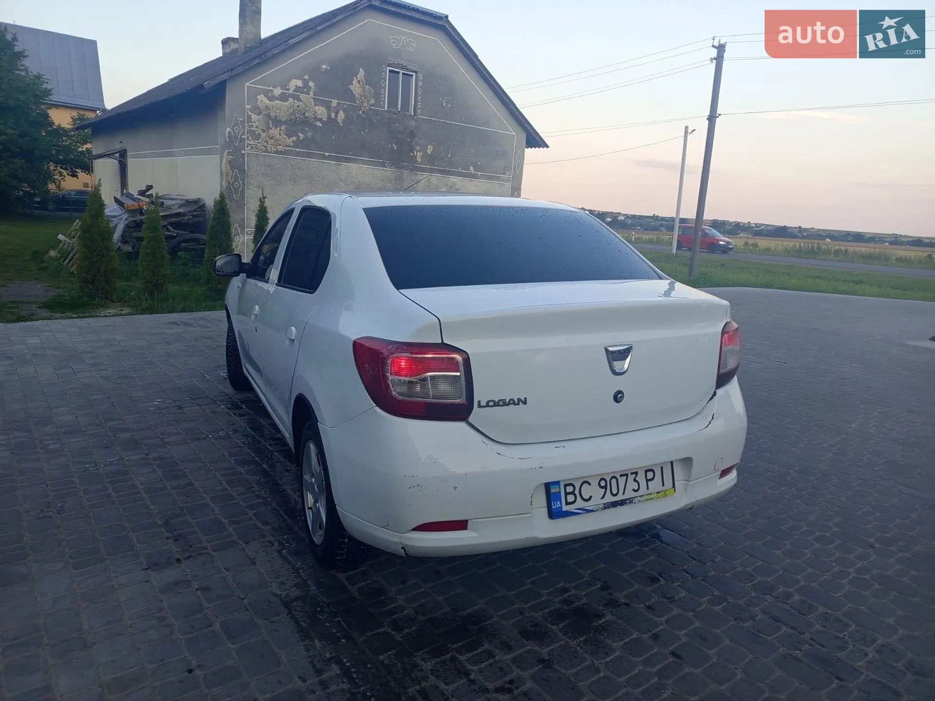 2013 Dacia Logan - мініатюра 2