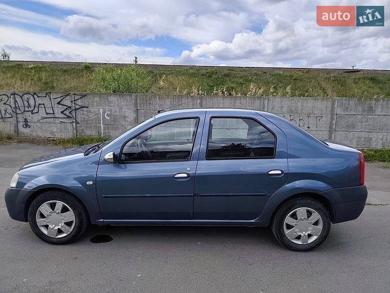 Седан Dacia Logan 2007 в Рокитном
