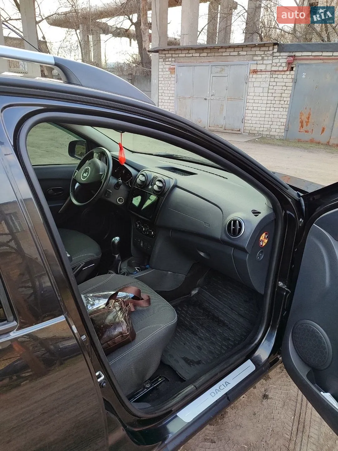 2013 Dacia Logan - мініатюра 12