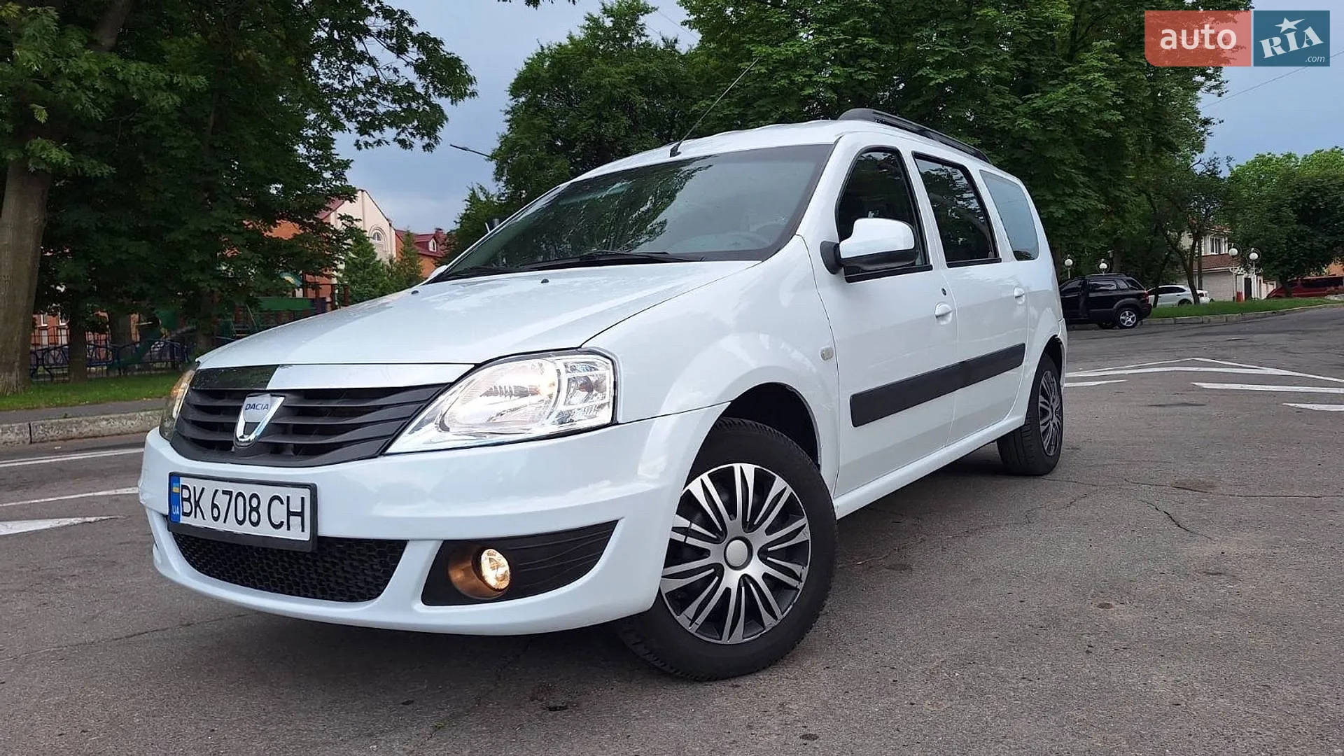 2011 Dacia Logan - мініатюра 15
