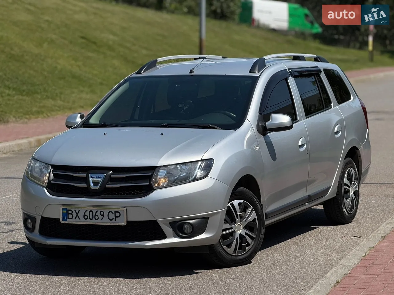 2014 Dacia Logan - мініатюра 4