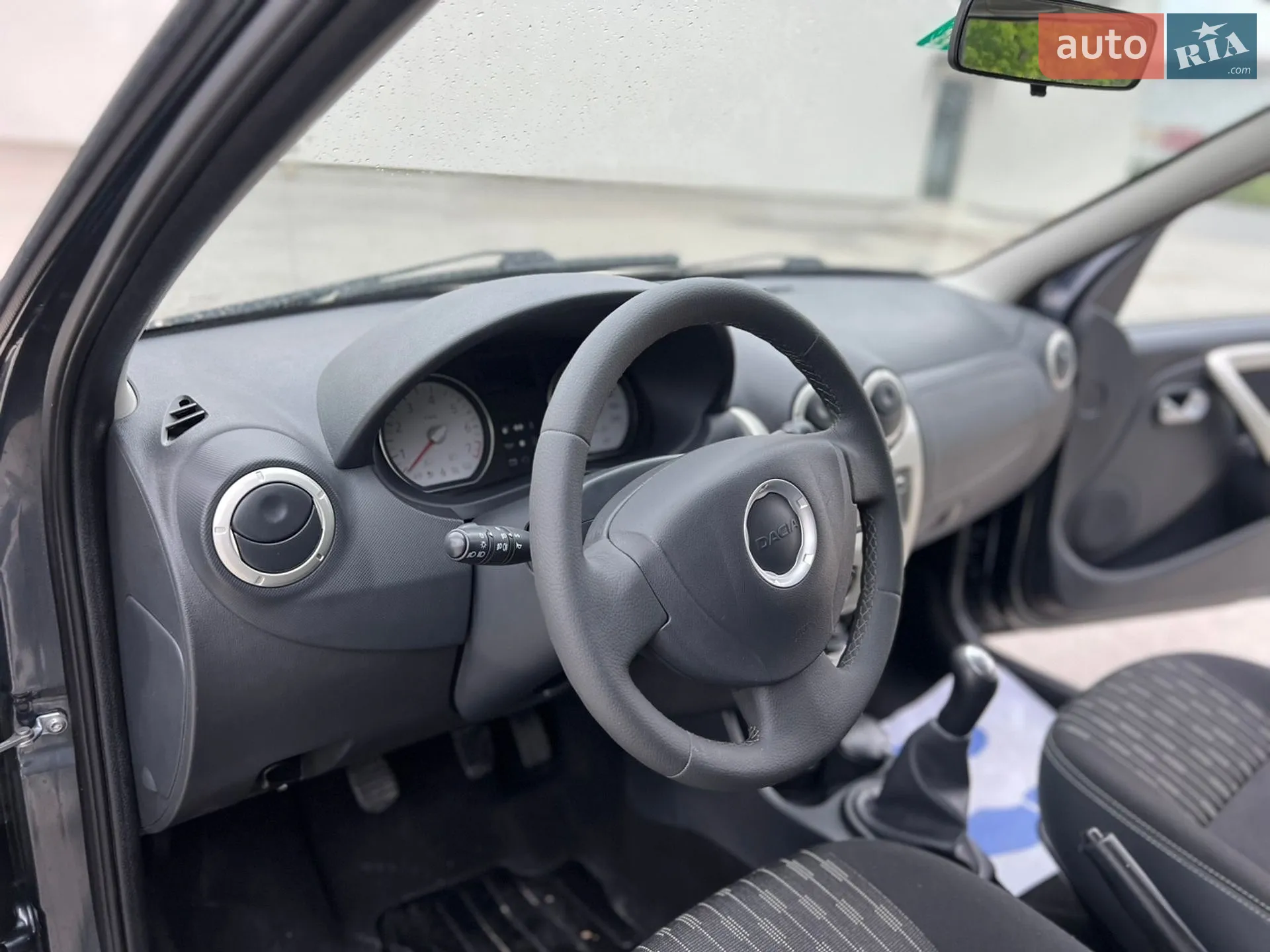 2012 Dacia Logan - мініатюра 17