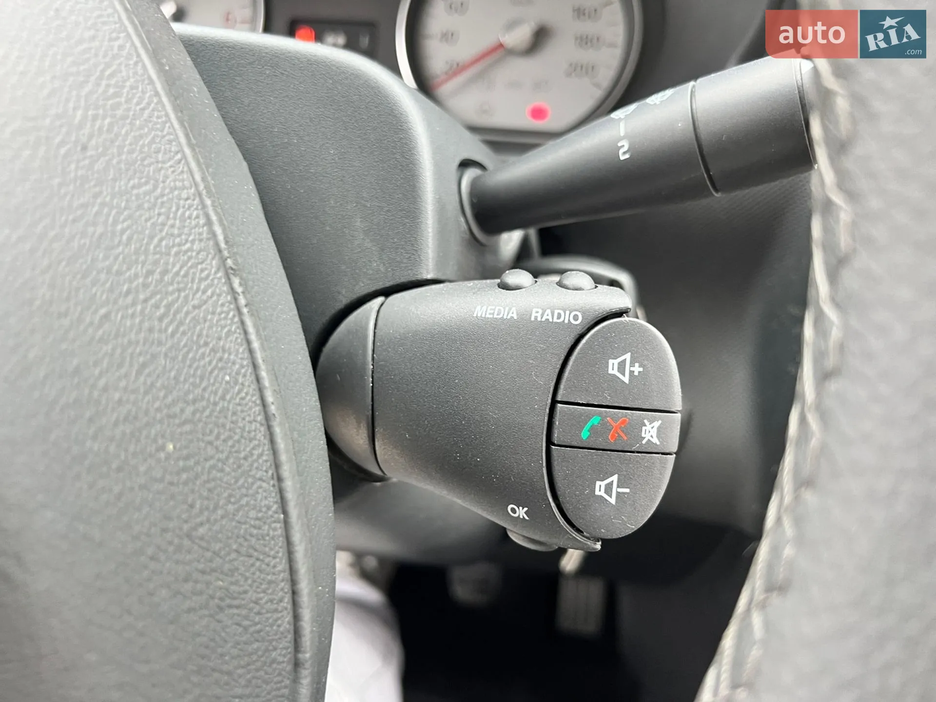 2012 Dacia Logan - мініатюра 21