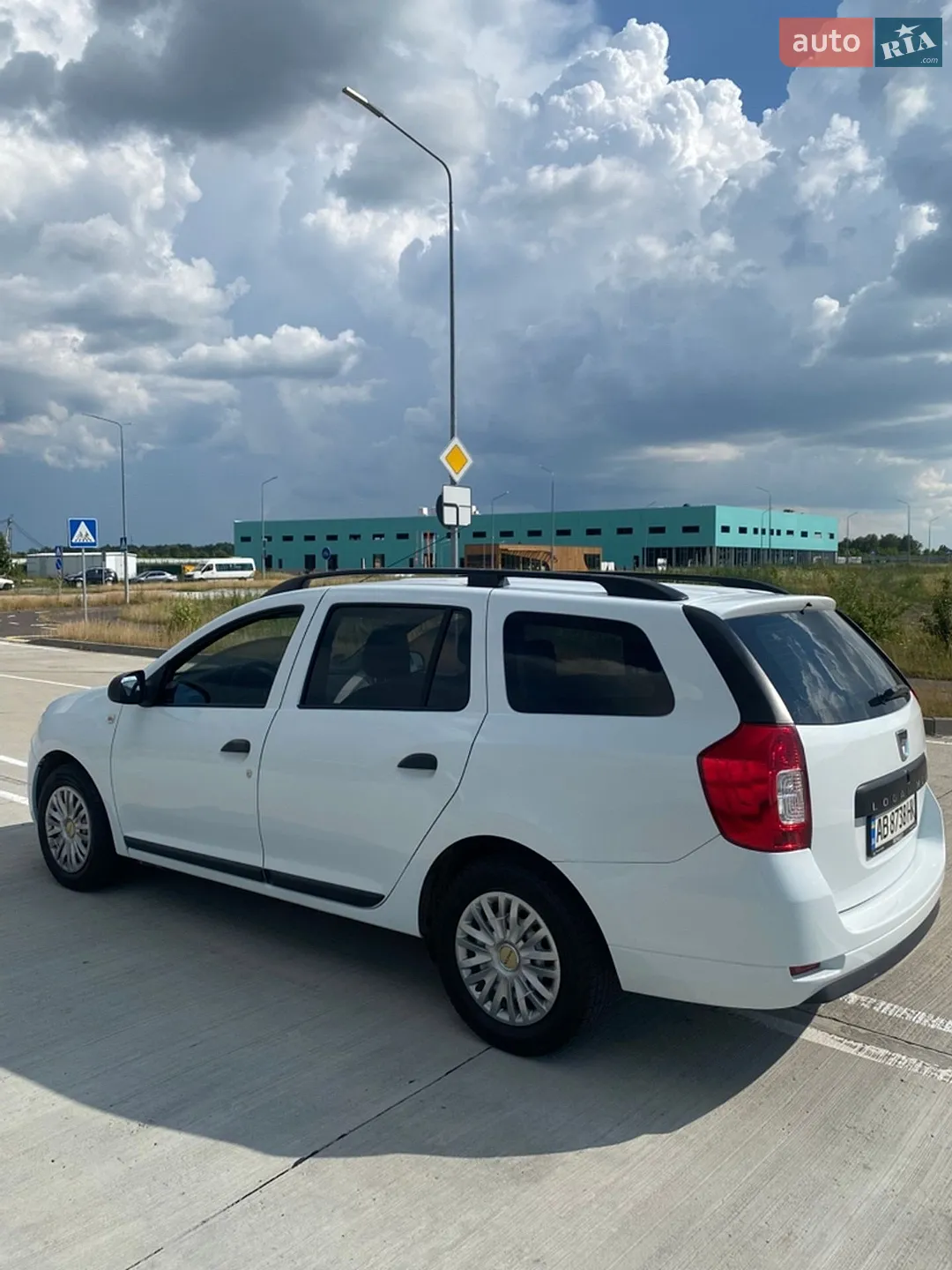2014 Dacia Logan - мініатюра 5