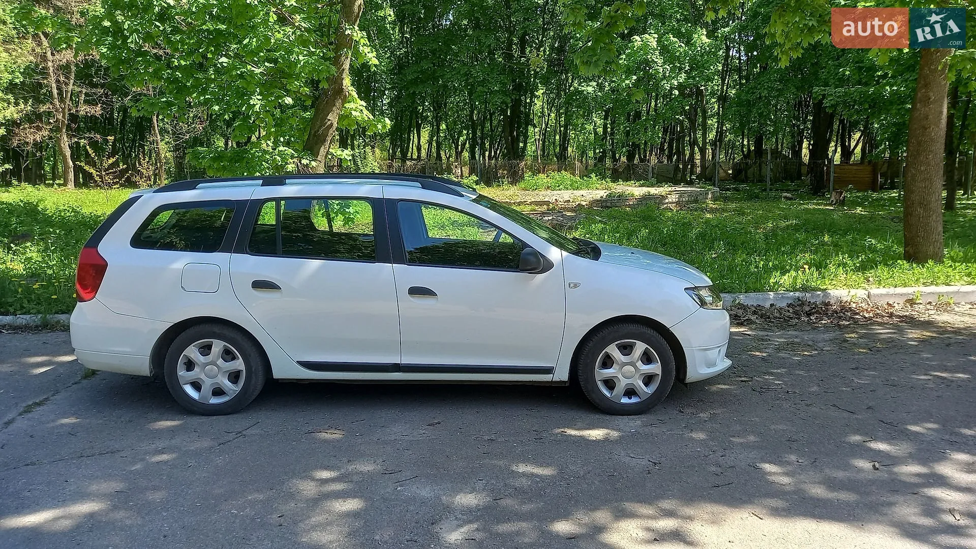 2015 Dacia Logan - мініатюра 14