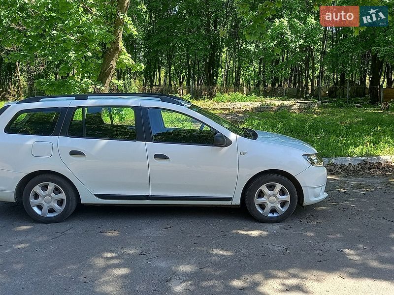 Седан Dacia Logan 2015 в Харькове