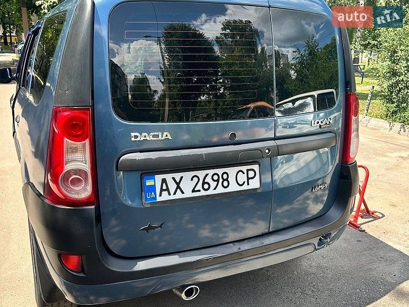 Седан Dacia Logan 2008 в Харкові