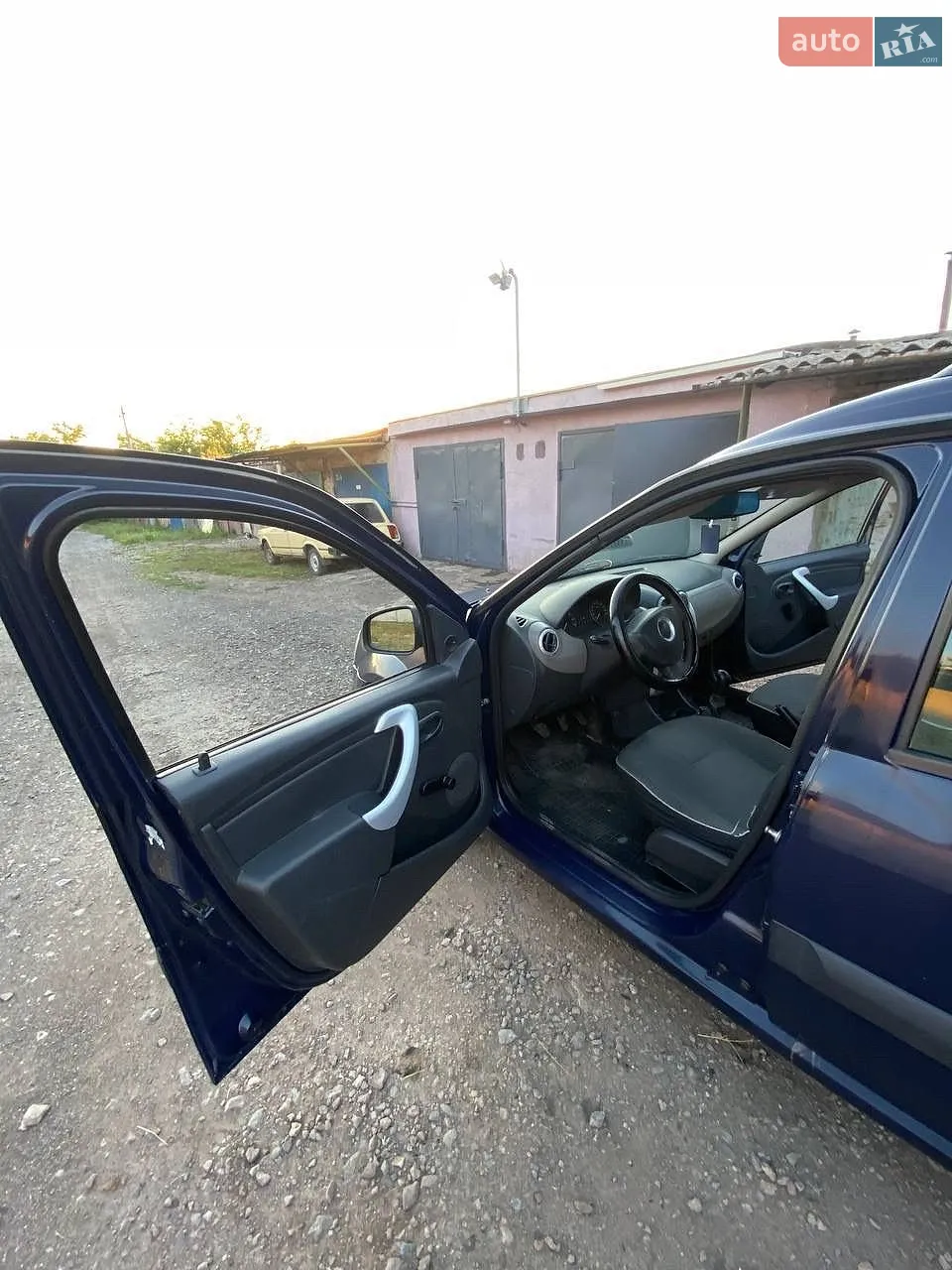 2012 Dacia Logan - мініатюра 12
