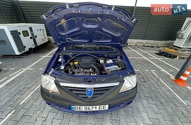 Седан Dacia Logan 2008 в Николаеве