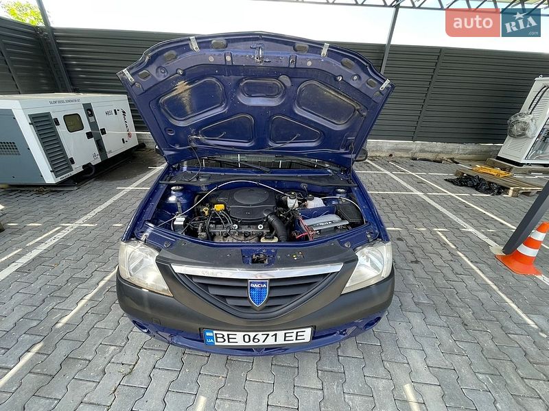 Седан Dacia Logan 2008 в Николаеве