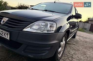 Седан Dacia Logan 2011 в Кропивницком