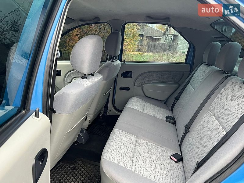Седан Dacia Logan 2005 в Ізяславі фото 19 Седан Dacia Logan 2005 в Ізяславі