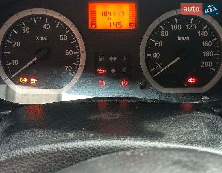 Седан Dacia Logan 2005 в Киеве