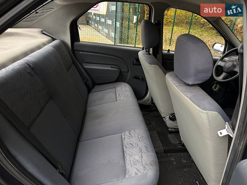 Седан Dacia Logan 2007 в Хмельницком