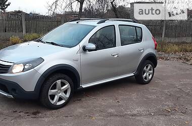 Хэтчбек Dacia Sandero StepWay 2011 в Чернигове