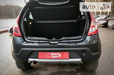 Позашляховик / Кросовер Dacia Sandero StepWay 2010 в 