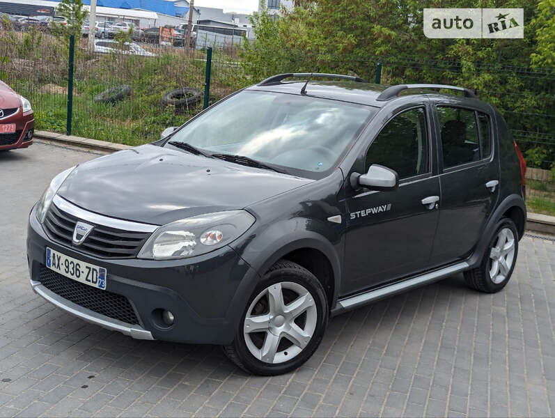 Внедорожник / Кроссовер Dacia Sandero StepWay 2010 в Ровно