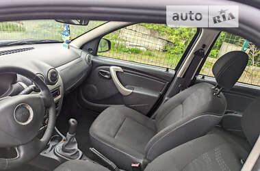 Внедорожник / Кроссовер Dacia Sandero StepWay 2010 в Ровно