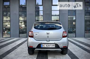 Внедорожник / Кроссовер Dacia Sandero StepWay 2013 в Львове