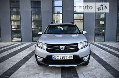 Внедорожник / Кроссовер Dacia Sandero StepWay 2013 в Львове