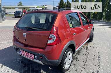 Позашляховик / Кросовер Dacia Sandero StepWay 2010 в Луцьку