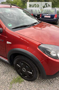 Внедорожник / Кроссовер Dacia Sandero StepWay 2011 в Луцке