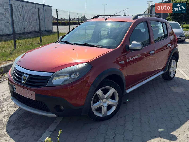 Внедорожник / Кроссовер Dacia Sandero StepWay 2011 в Бродах