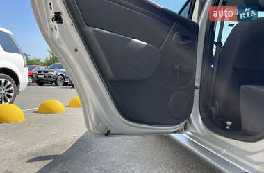 Внедорожник / Кроссовер Dacia Sandero StepWay 2010 в 