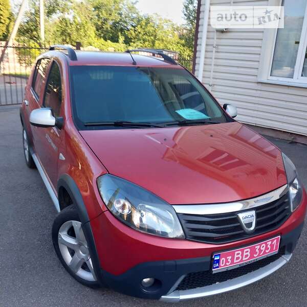 Позашляховик / Кросовер Dacia Sandero StepWay 2010 в Чернігові