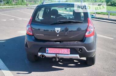 Внедорожник / Кроссовер Dacia Sandero StepWay 2011 в Ковеле