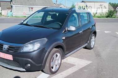 Внедорожник / Кроссовер Dacia Sandero StepWay 2011 в Ковеле