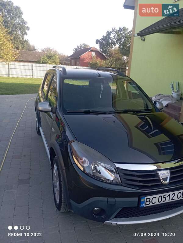 Внедорожник / Кроссовер Dacia Sandero StepWay 2010 в Дрогобыче фото 10 Внедорожник / Кроссовер Dacia Sandero StepWay 2010 в Дрогобыче