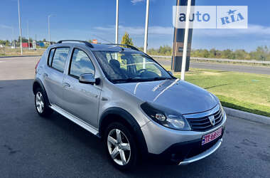 Позашляховик / Кросовер Dacia Sandero StepWay 2012 в Дніпрі