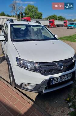 Позашляховик / Кросовер Dacia Sandero StepWay 2015 в Смілі